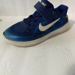 Nike Boys Shoe Size 1 Y Blue Color with White Nike Logo